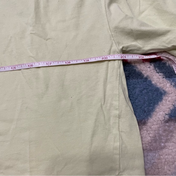 Colsie Women's Yellow Lounge Set w/ Crop Top & Shorts Sz Small - Picture 4 of 8